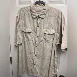 EUC Tommy Bahama Men’s Shirt